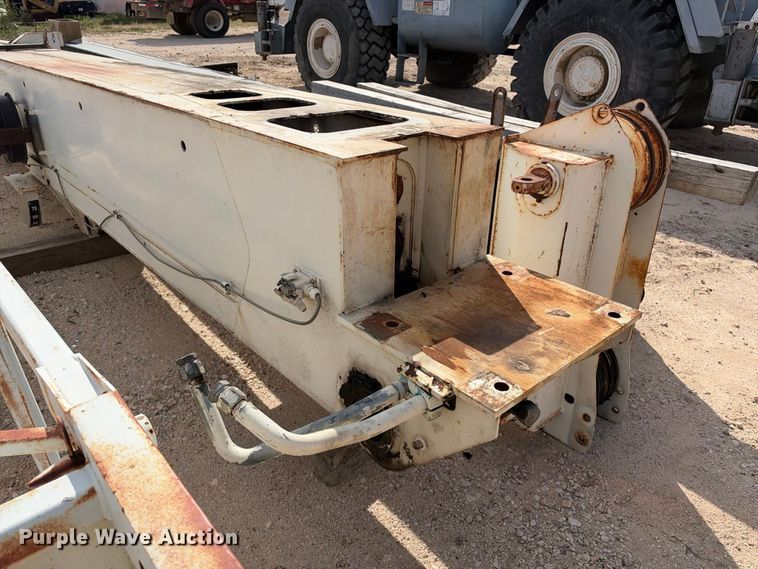 image for item FB8370 1999 Terex RT335 crane