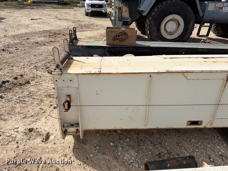 image for item FB8370 1999 Terex RT335 crane