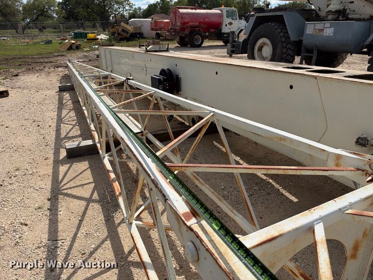 image for item FB8370 1999 Terex RT335 crane