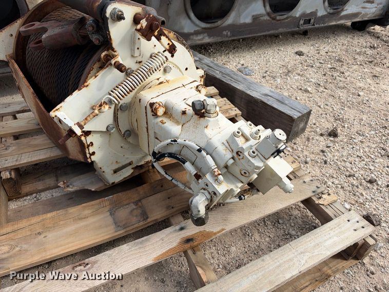 image for item FB8370 1999 Terex RT335 crane