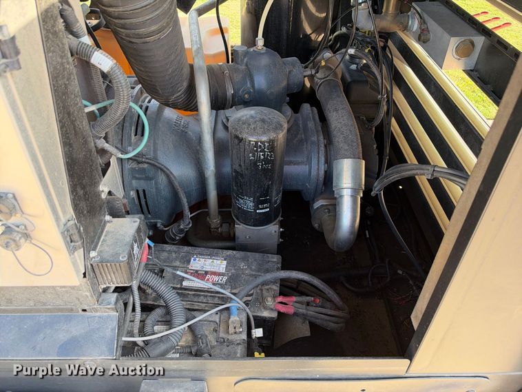 image for item FB8391 2022 Kaeser M118 air compressor