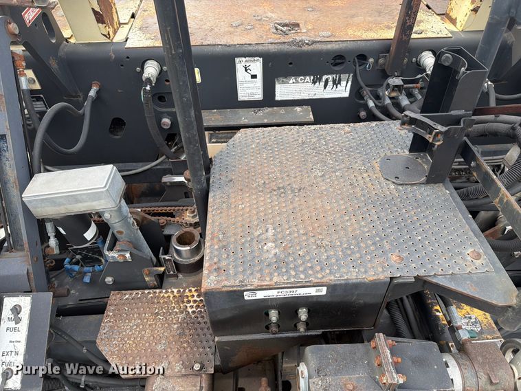 image for item FC3397 2007 Blaw-Knox PF-2181 paver