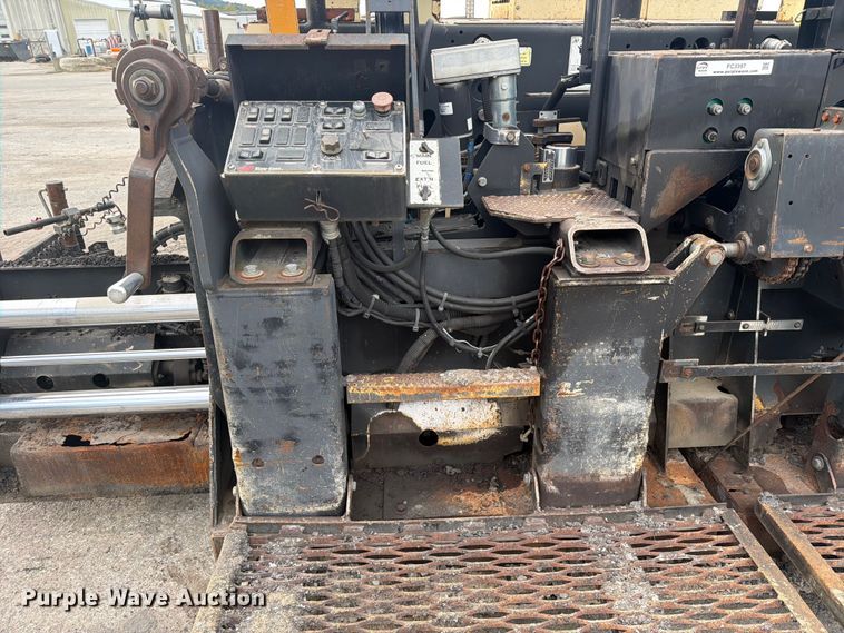 image for item FC3397 2007 Blaw-Knox PF-2181 paver