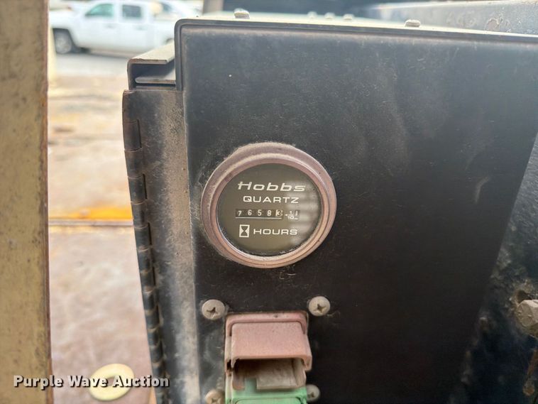 image for item FC3397 2007 Blaw-Knox PF-2181 paver