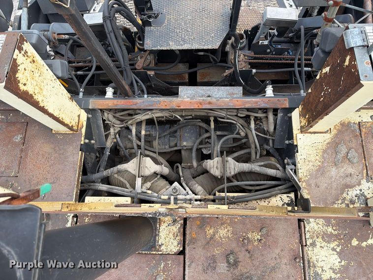 image for item FC3397 2007 Blaw-Knox PF-2181 paver