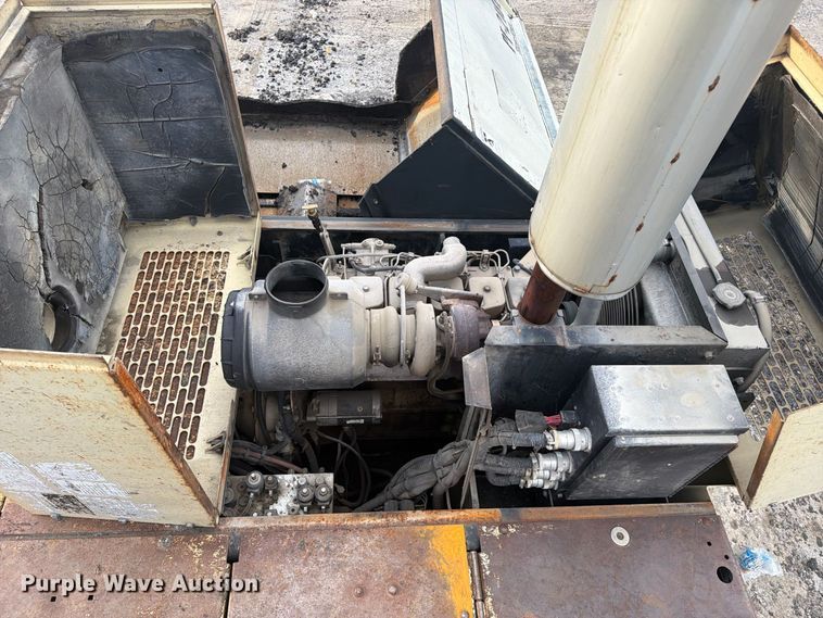 image for item FC3397 2007 Blaw-Knox PF-2181 paver