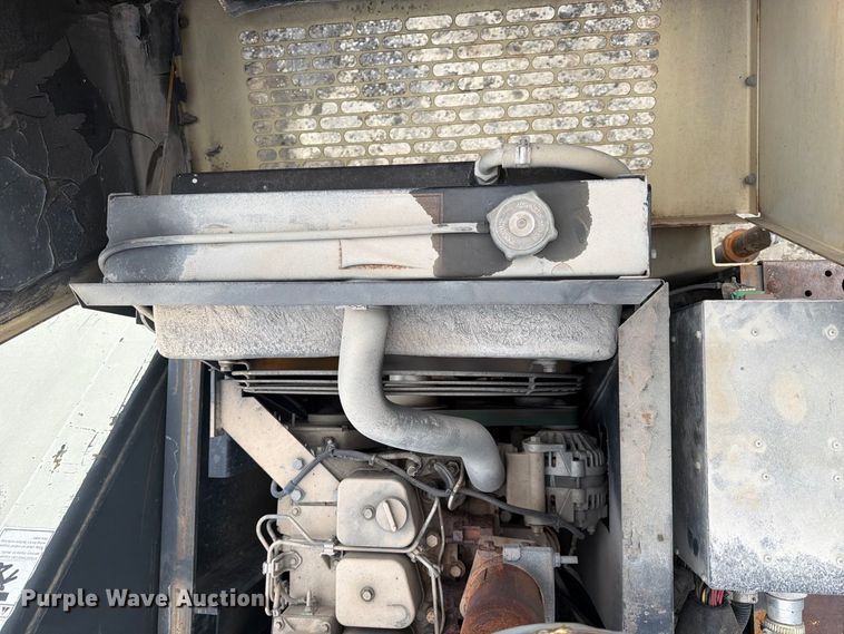 image for item FC3397 2007 Blaw-Knox PF-2181 paver