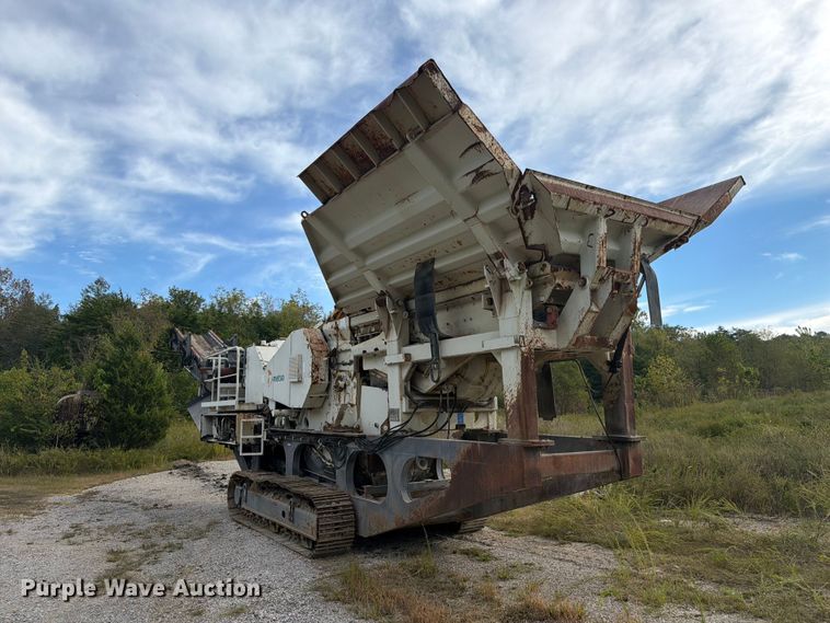 image for item FC3398 2005 Metso LOKOTRACK LT 105 Mobile Crusher