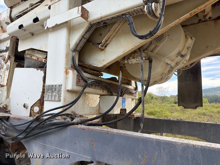 image for item FC3398 2005 Metso LOKOTRACK LT 105 Mobile Crusher