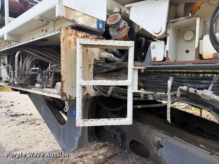 image for item FC3398 2005 Metso LOKOTRACK LT 105 Mobile Crusher