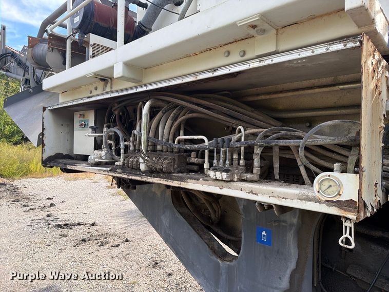 image for item FC3398 2005 Metso LOKOTRACK LT 105 Mobile Crusher