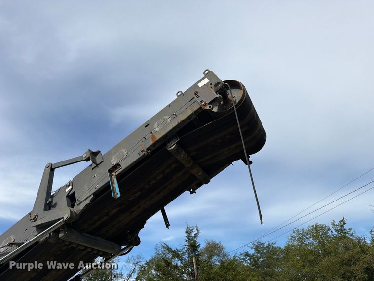 image for item FC3398 2005 Metso LOKOTRACK LT 105 Mobile Crusher