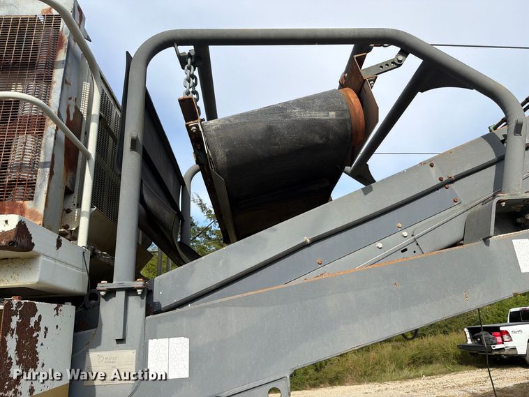 image for item FC3398 2005 Metso LOKOTRACK LT 105 Mobile Crusher