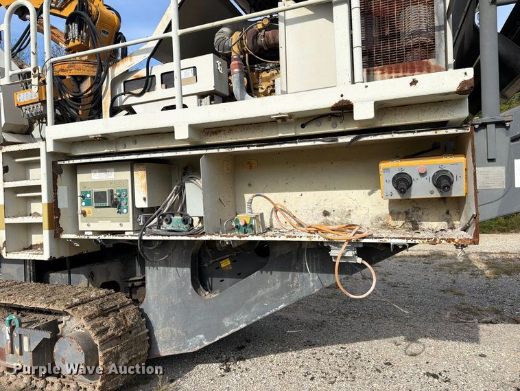 image for item FC3398 2005 Metso LOKOTRACK LT 105 Mobile Crusher