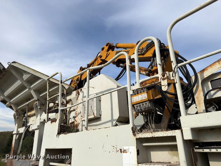 image for item FC3398 2005 Metso LOKOTRACK LT 105 Mobile Crusher