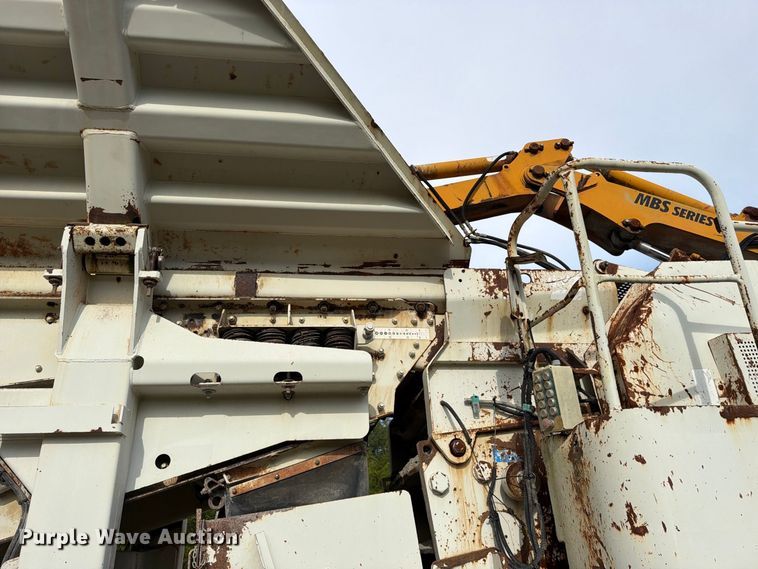 image for item FC3398 2005 Metso LOKOTRACK LT 105 Mobile Crusher