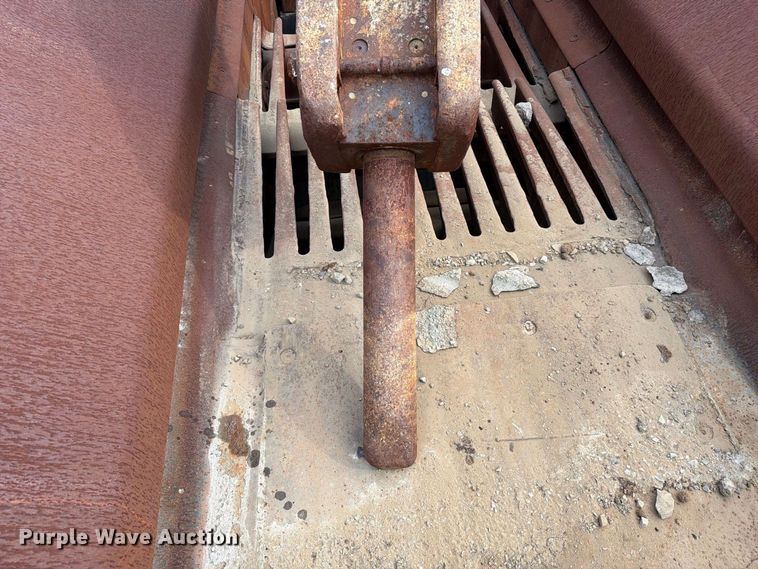 image for item FC3398 2005 Metso LOKOTRACK LT 105 Mobile Crusher