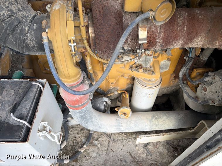image for item FC3398 2005 Metso LOKOTRACK LT 105 Mobile Crusher