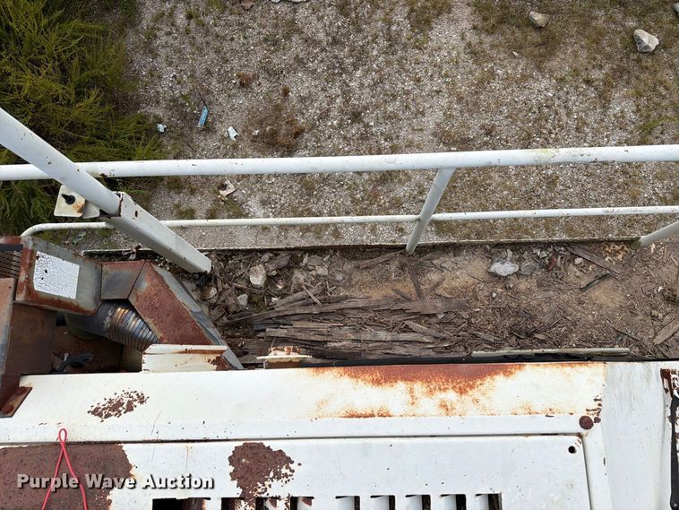 image for item FC3398 2005 Metso LOKOTRACK LT 105 Mobile Crusher