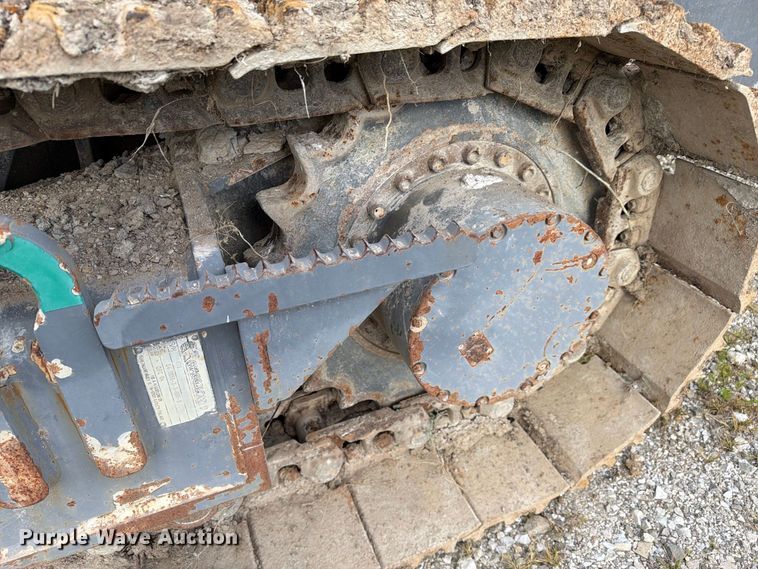 image for item FC3398 2005 Metso LOKOTRACK LT 105 Mobile Crusher