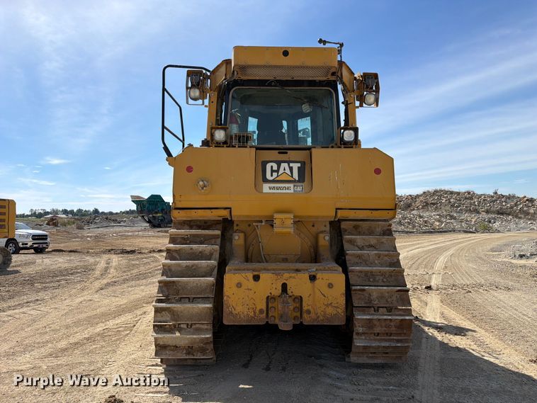 image for item FC3399 2012 Caterpillar D8T dozer