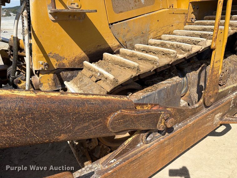 image for item FC3399 2012 Caterpillar D8T dozer
