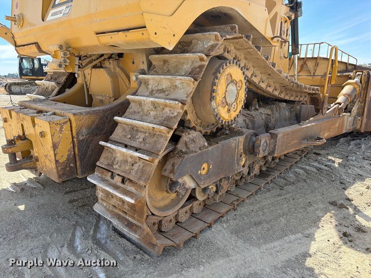 image for item FC3399 2012 Caterpillar D8T dozer