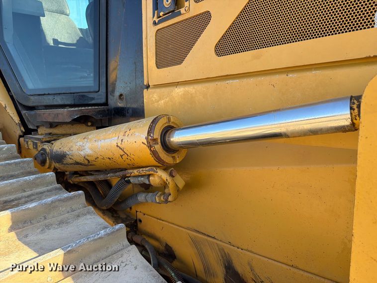 image for item FC3408 2008 Caterpillar D6N dozer