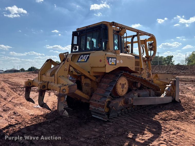image for item FC4283 2008 Caterpillar D6T XL dozer