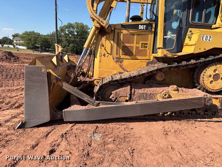 image for item FC4283 2008 Caterpillar D6T XL dozer