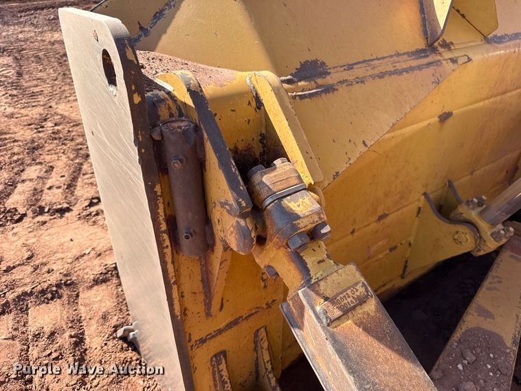 image for item FC4283 2008 Caterpillar D6T XL dozer