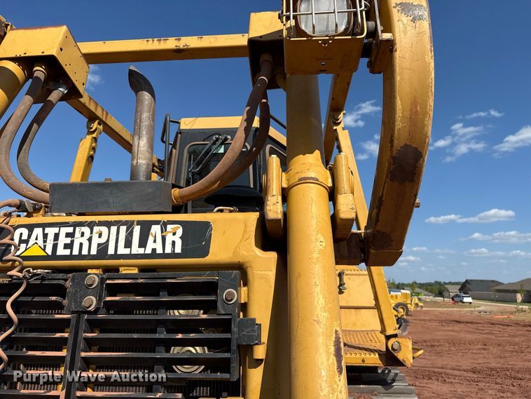 image for item FC4283 2008 Caterpillar D6T XL dozer