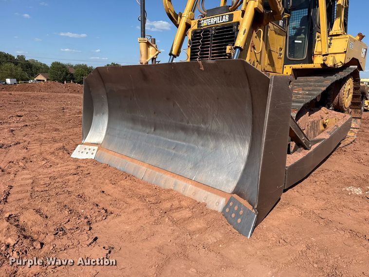 image for item FC4283 2008 Caterpillar D6T XL dozer