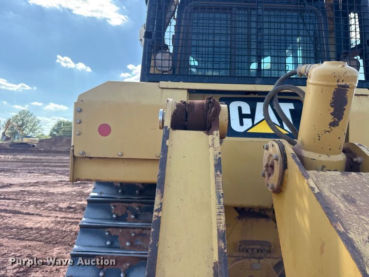 image for item FC4283 2008 Caterpillar D6T XL dozer