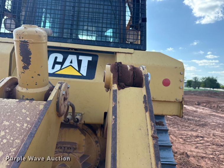 image for item FC4283 2008 Caterpillar D6T XL dozer