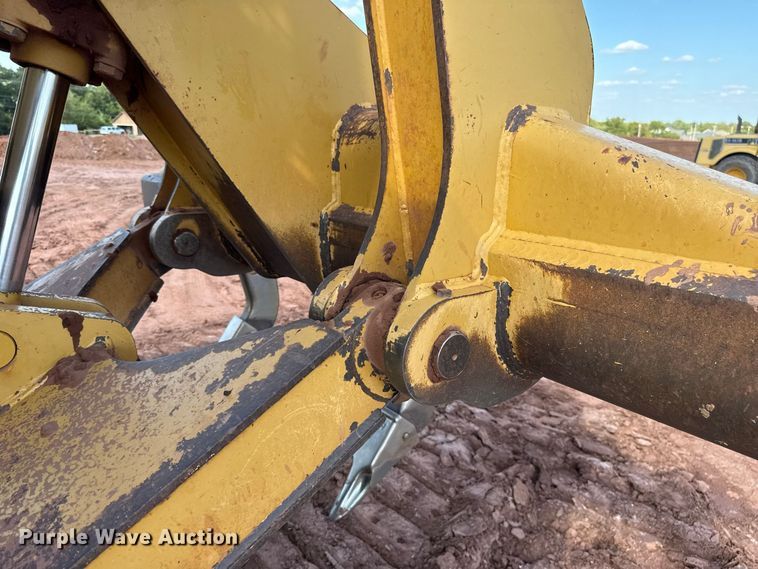 image for item FC4283 2008 Caterpillar D6T XL dozer