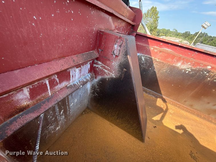 image for item FC4453 2012 Kenworth T440 dump truck
