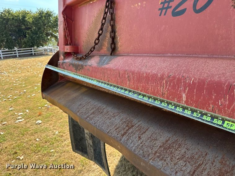 image for item FC4453 2012 Kenworth T440 dump truck