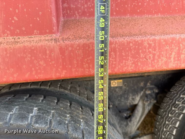 image for item FC4453 2012 Kenworth T440 dump truck