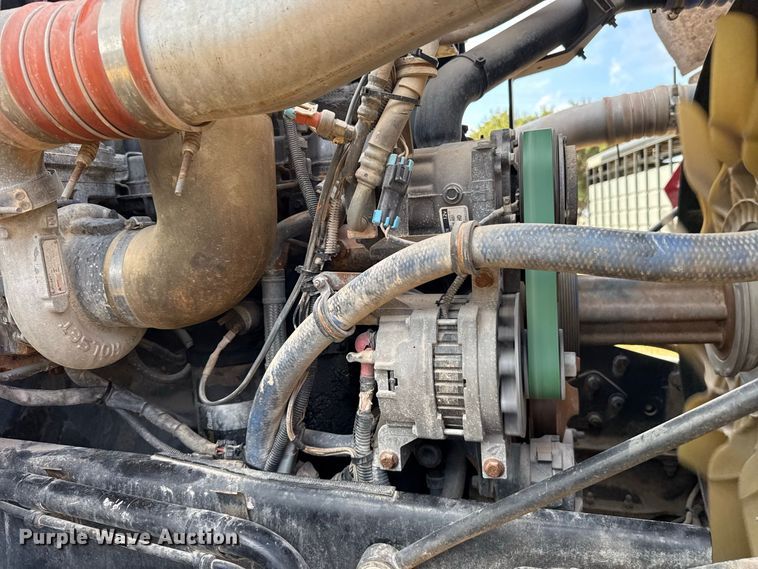 image for item FC4453 2012 Kenworth T440 dump truck