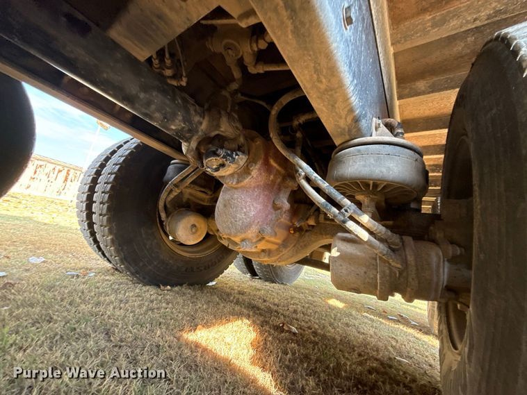 image for item FC4453 2012 Kenworth T440 dump truck
