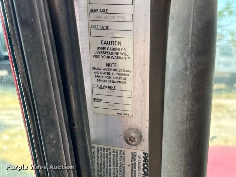 image for item FC4453 2012 Kenworth T440 dump truck