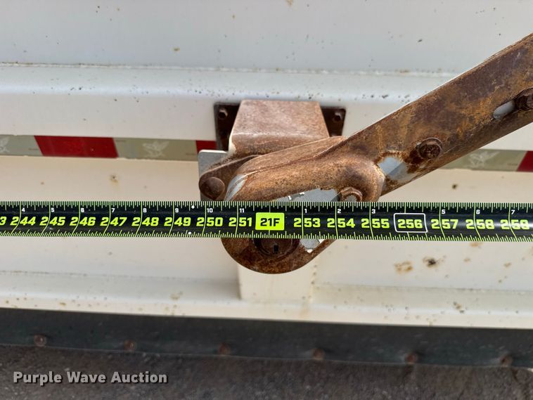 image for item FC4457 2013 Manac 4B24 bottom dump trailer