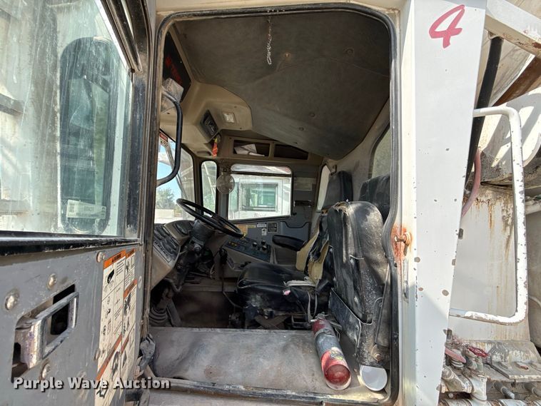 image for item FC4459 2007 Terex FD6000 ready mix truck