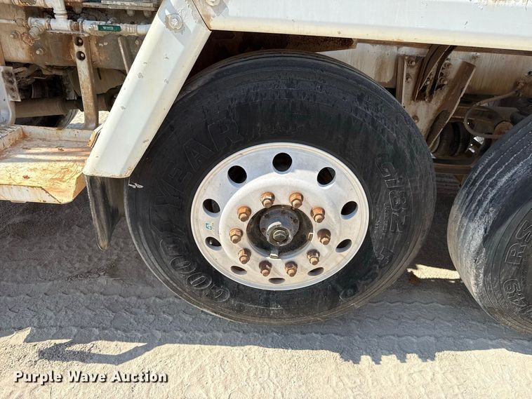 image for item FC4459 2007 Terex FD6000 ready mix truck