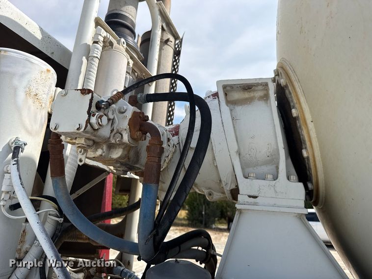 image for item FC4460 2004 Terex Advance  FD4000 ready mix truck
