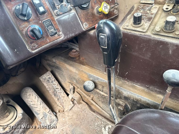 image for item FC4460 2004 Terex Advance  FD4000 ready mix truck