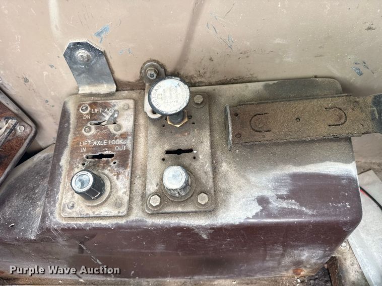 image for item FC4460 2004 Terex Advance  FD4000 ready mix truck
