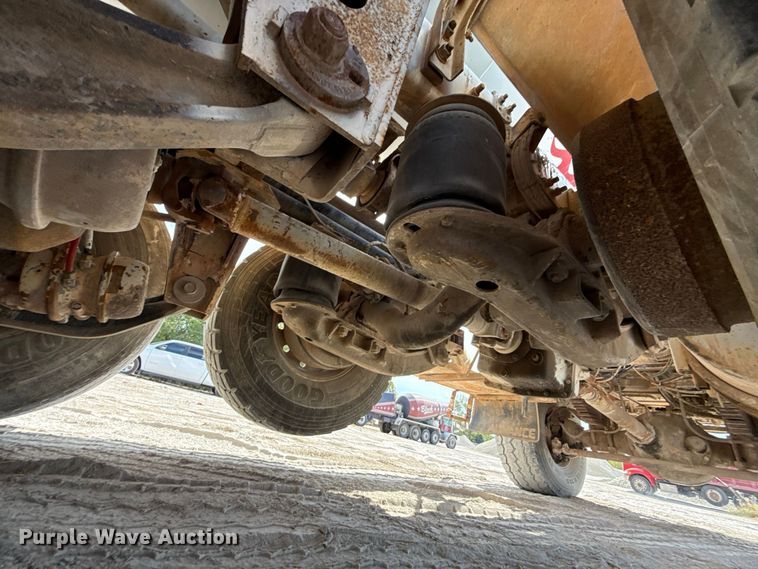 image for item FC4460 2004 Terex Advance  FD4000 ready mix truck