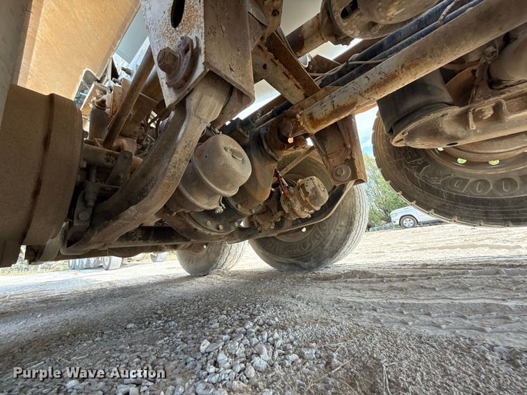 image for item FC4460 2004 Terex Advance  FD4000 ready mix truck
